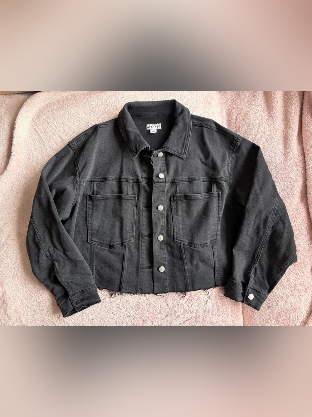 Black Cropped Denim Jacket with Raw Hem, Women’s Size 1x